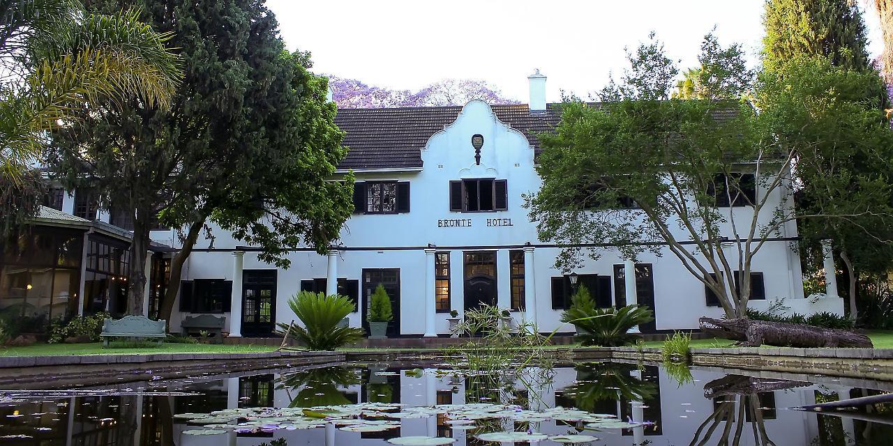 Bronte Hotel Harare Exterior photo